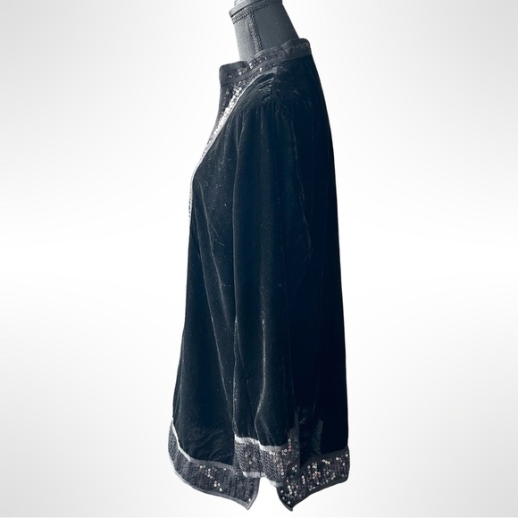 Nygard Collection Black Velvet Squince Tunic - Picture 2 of 13